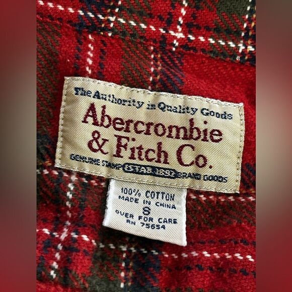 Abercrombie & Fitch long sleeve button down red plaid women’s Small soft cotton - Picture 6 of 14